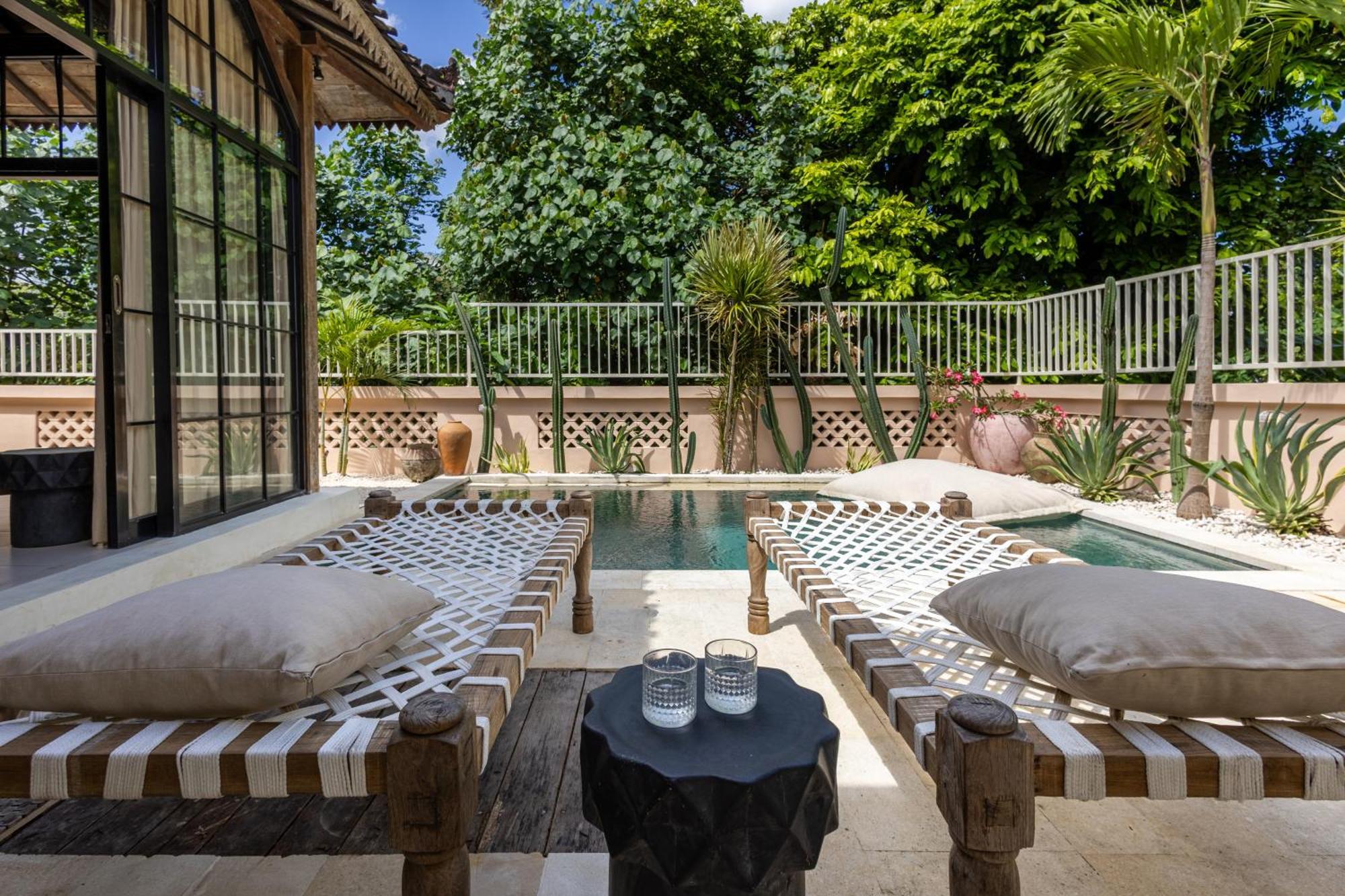 The Pink Joglo, A Cheerful 3Bdr Villa W/Pool And Rice-Field View. Dalung  Eksteriør bilde