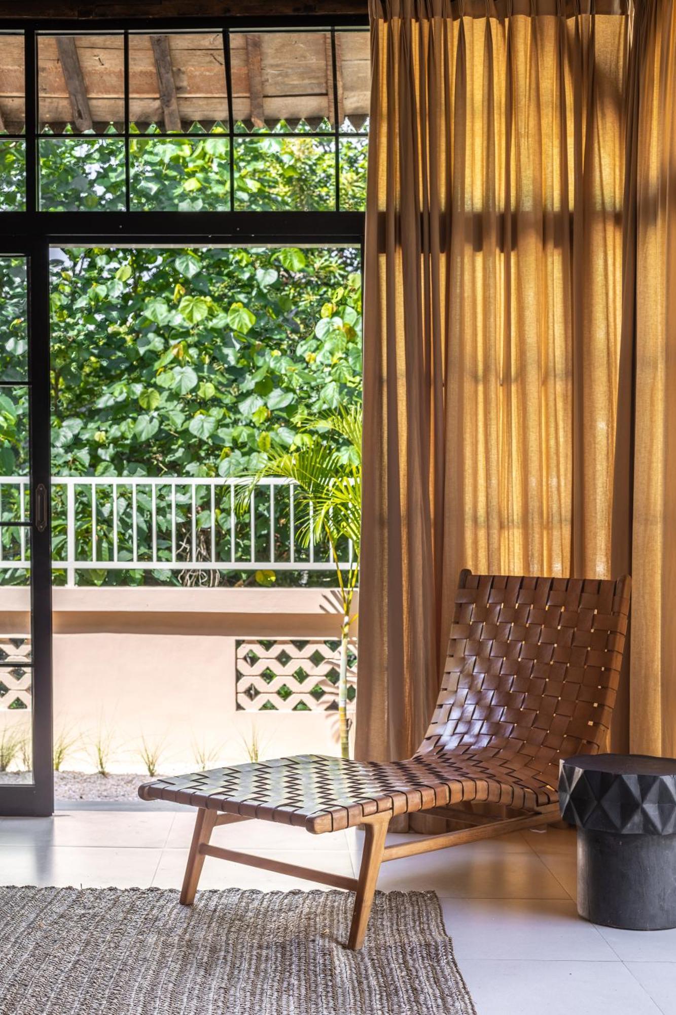 The Pink Joglo, A Cheerful 3Bdr Villa W/Pool And Rice-Field View. Dalung  Eksteriør bilde