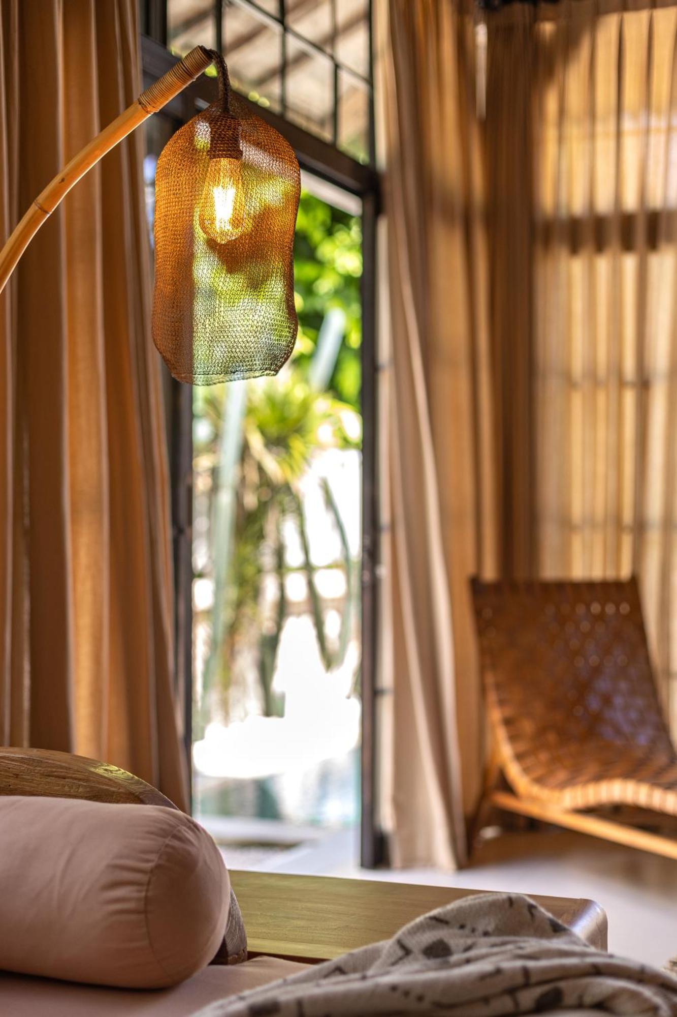 The Pink Joglo, A Cheerful 3Bdr Villa W/Pool And Rice-Field View. Dalung  Eksteriør bilde